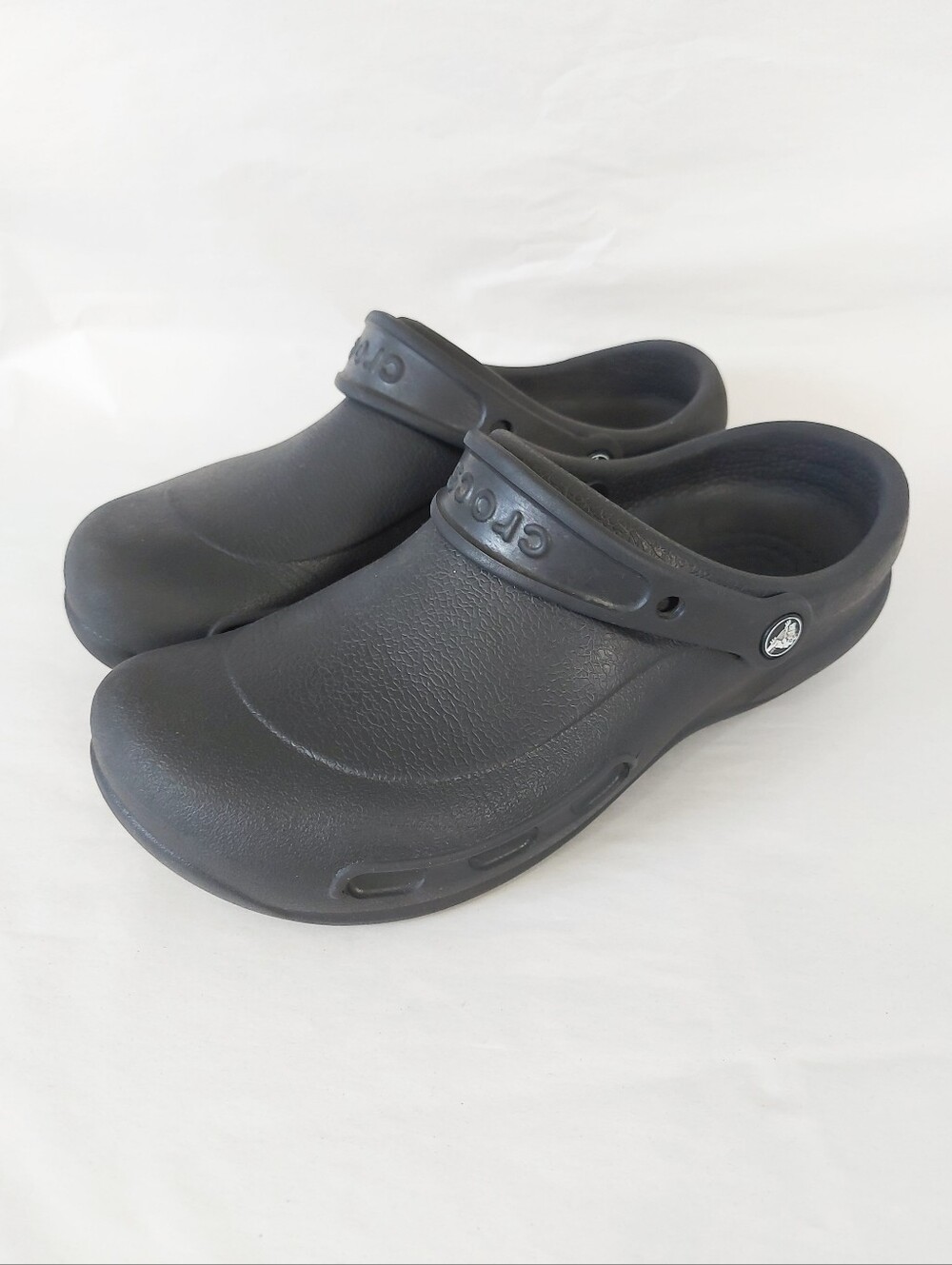 Crocs Unisex Clogs Comfort Slide Slip-on Comfy Beach Non-Slip Water Black Shoes